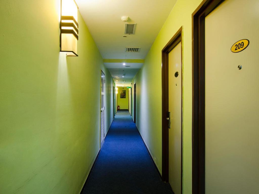 Eight Days Boutique - Mount Austin Hotel Johor Bahru